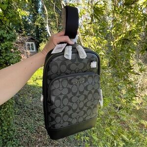 COACH Graham Pack Belt bag In Signature Canvas Graphite Authentic NWT